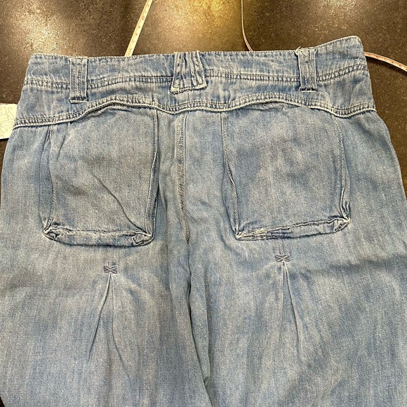 *NEW (Online Order)* FREE PEOPLE Birch Denim Coastal Blue Barrel Fit — 24 - Picture 7 of 10